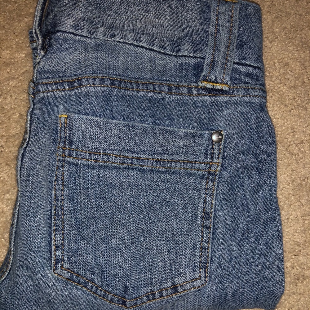 Light blue gap jeans